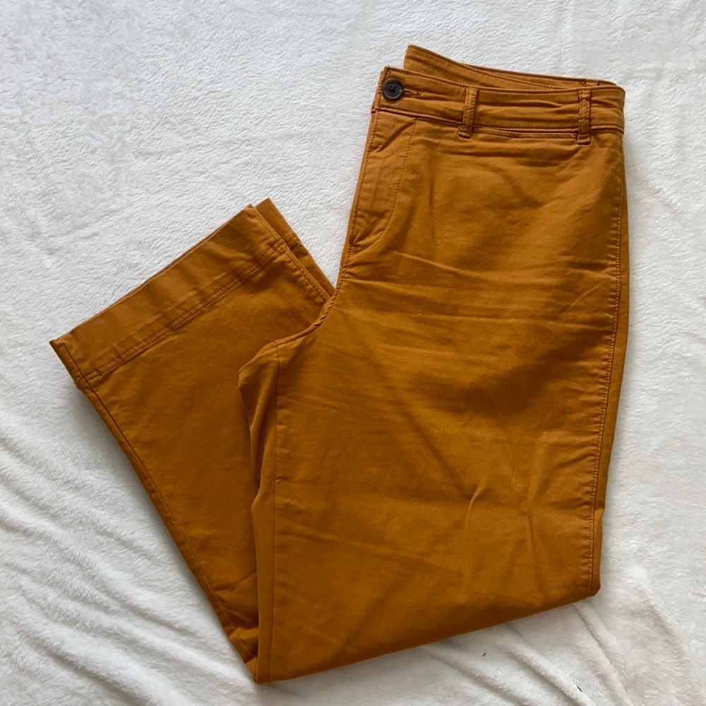 Women’s Chino Pants in Mustard